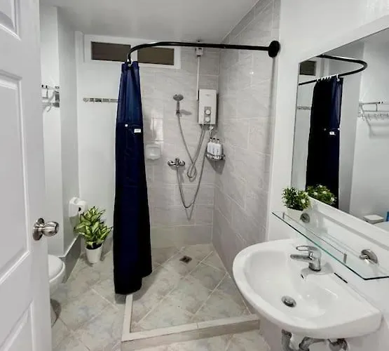 1br By The Airport At Amani Grand Residences Apartment Lapu-Lapu City