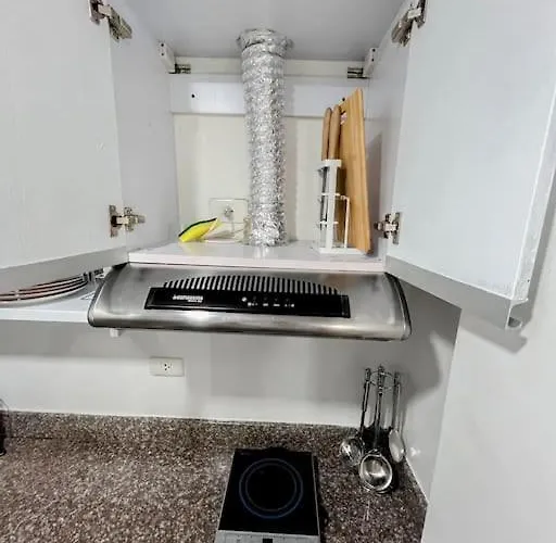 1br By The Airport At Amani Grand Residences Apartment Lapu-Lapu City